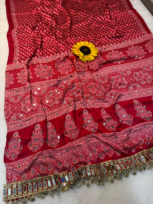 AJRAKH pure Gajji bandhej Supar mirar wark saree mirar less bodar 
pure Gajji Soft Silk saree